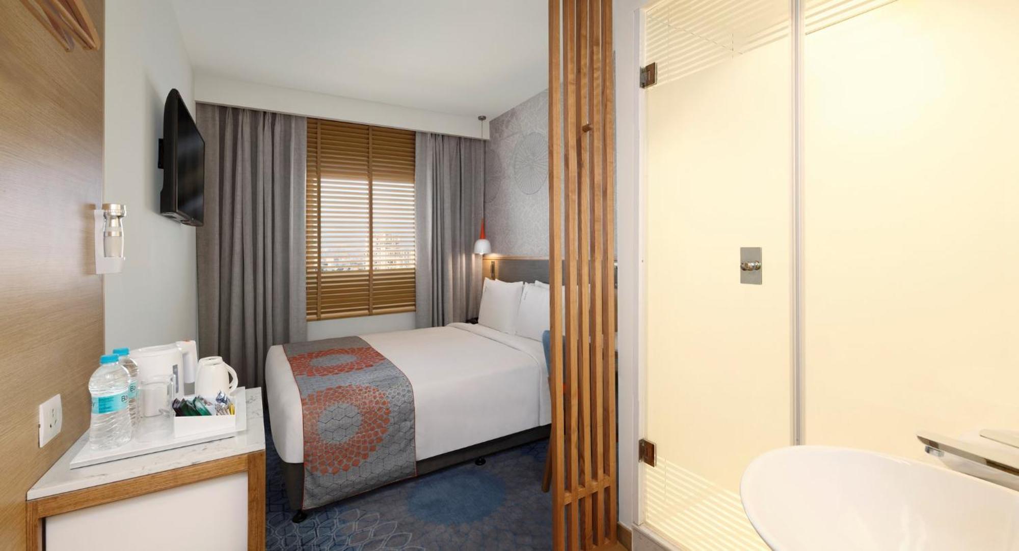 Holiday Inn Express Ahmedabad Prahlad Nagar By Ihg Exteriér fotografie